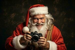 ai gerado homem santa crônicas inesquecível feriado momentos usando uma vintage Câmera dentro uma dinâmico celebração, Natal fundo foto