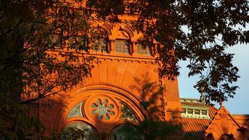 a velho histórico edifícios localizado dentro a universidade do pensilvânia foto