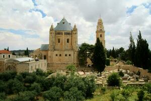 uma Visão do Jerusalém mostrando reis do david túmulo foto
