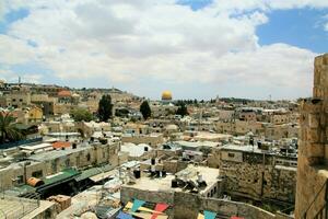 uma Visão do Jerusalém mostrando a cúpula do a Rocha foto