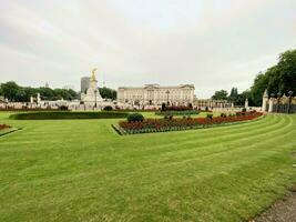 Londres dentro a Reino Unido em 10 Julho 2021. uma Visão do Buckingham Palácio foto