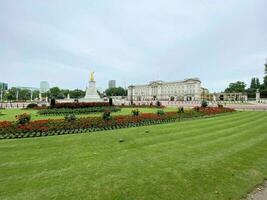 Londres dentro a Reino Unido em 10 Julho 2021. uma Visão do Buckingham Palácio foto