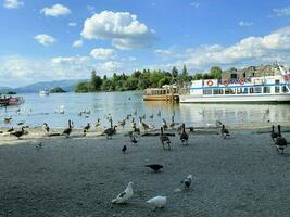 Windermere dentro a Reino Unido em 7 Julho 2023. uma Visão do lago Windermere a partir de curvatura foto