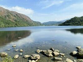 uma Visão do a norte país de gales campo às lyn dinas dentro Snowdonia foto