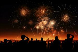 ai gerado noite espetáculo silhuetas Assistir fogos de artifício pintura a céu dentro celebração foto