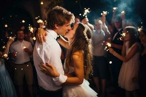 ai gerado Casamento casal se beijando e abraçando em a fundo do fogos de artifício, lindo noiva e noivo comemoro Casamento às a tarde recepção festa, ai gerado foto