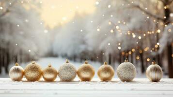 ai gerado uma deslumbrante ouro e branco Natal cena com cintilante bolas e uma coberto de neve fundo foto