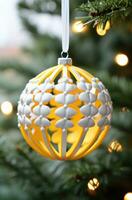 ai gerado discoteca Natal árvore decoração, dentro a estilo do luz branco e amarelo, branco e prata foto