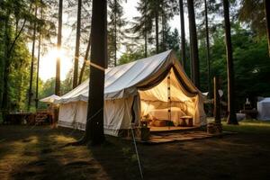 ai gerado barraca acampamento dentro a madeiras em topo do uma de madeira área coberta foto