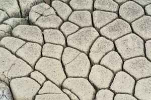 natural pedra fundo, a permanece do lava basalto colunas Formato uma tipo do calçada portuguesa calçada foto