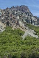 montanha pico ao longo a pan-americano autoestrada, aysen região, Patagônia, Chile foto