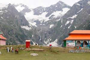 kumrat valley jazz banda beautiful landscape mountain view foto