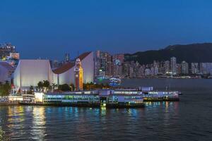 a relógio torre em a sulista costa do tsim sha tsui, kowloon, hong kong, China foto