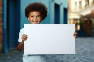 ai gerado pequeno Garoto segurando uma em branco branco Folha do papel foto