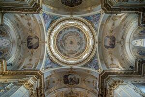 basílica do santa maria Maggiore interior decorado dentro barroco estilo foto