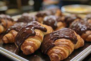 ai gerado chocolate croissants dentro padaria. ai gerado. foto