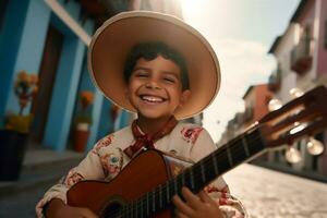 ai gerado sorridente Garoto dentro sombrero com guitarra, latim América canta e tocam cavaquinho, criança dentro mexicano chapéu dentro luzes do sol foto