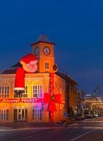 Visão do museu phuket, a velho chinês-português construção estilo dentro a cidade do phuket e decoração. foto