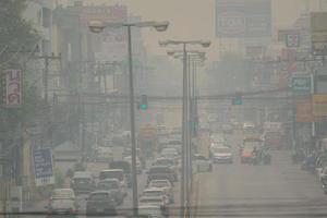 chiang mai, tailândia - poluição do ar em chiang mai, tailândia foto