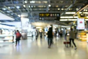 borrão do dever livre fazer compras dentro terminal construção do aeroporto foto