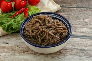 cozinha asiática - soba na tigela foto