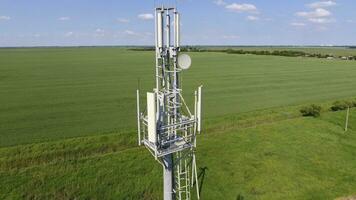 celular torre. equipamento para retransmitindo celular e Móvel sinal foto
