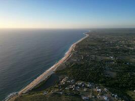 aéreo pôr do sol Visão do todos santos México Baja Califórnia sur a partir de mirador ponto de vista tenha cuidado foto