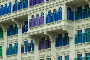 herança colorida janelas dentro Cingapura foto