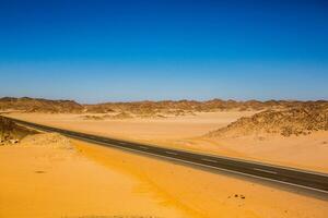 panorama do sahara deserto dentro Egito. conceptual para liberdade, desfrutando a jornada. foto