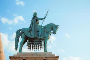 estátua de bronze de stephen i da hungria foto