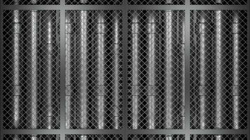 abstrato linhas do metal tubos atrás metal grade. Projeto. abstrato industrial fundo com prata tubos atrás a cerca. foto