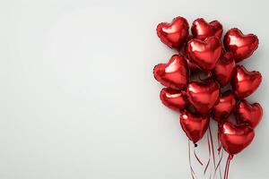 ai gerado vermelho coração em forma frustrar ar balões flutuando em branco fundo, dia dos namorados dia celebração foto