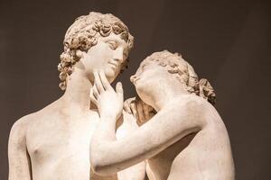 Vênus e Adônis, de antonio canova, 1822. clássico estátua, conceito do amor, romance, beleza foto
