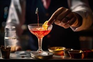 ai generativo barman fazer coquetel às noite clube barman derramando álcool a partir de agitador para dentro martini vidro bebida vida estilo conceito foto