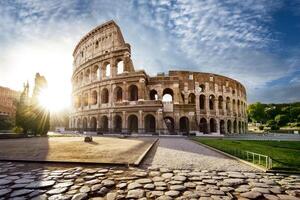 Coliseu dentro Roma e manhã sol, Itália foto