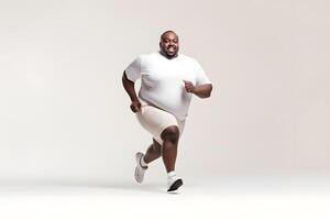 ai gerado excesso de peso africano americano homem corrida em branco fundo, conceito do excesso de peso e peso perda. neural rede gerado fotorrealista imagem foto