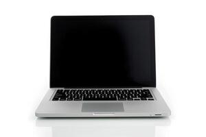 ai gerado isolado computador portátil com esvaziar espaço em branco fundo foto