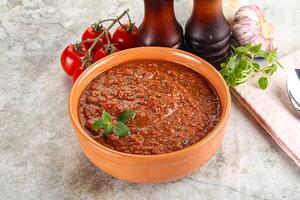 espanhol tradicional Gaspacho tomate sopa foto