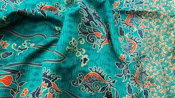 uma tradicional indonésio tecido, nomeadamente batik pano que tem único e diferente padrões e imagem motivos para cada região. cultural tema fotos, típica do Ásia. foto
