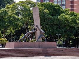 goiania, goias, brazil, 2019 - monumento às três corridas foto