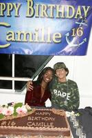 camila winbush khleo Thomas sim, elas estão namorando,, e esses estão primeiro fotos camila Winbush doce Dia 16 aniversário festa marina del Rei, ca fevereiro 11, 2006