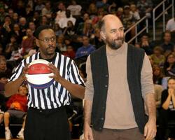 Richard Schiff Harlem globetrotters jogos grampos Centro los anjos, ca fevereiro 20, 2006 foto