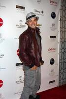 los angeles - dezembro 7 Michael copon chega às a júnior hollywood rádio e televisão sociedade 8ª anual jovem hollywood feriado festa às voyeur em dezembro 7, 2010 dentro oeste hollywood, ca foto