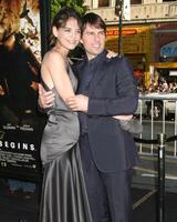 katie Holmes tom cruzeiro pré estreia do homem Morcego começa Grauman chinês teatro los anjos, ca Junho 6, 2005 foto