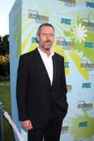 hugh laurie A chegar às a Raposa televisão tca festa às a langham Huntington hotel spa dentro pasadena, ca em agosto 9, 2009 foto