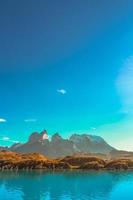 picos de torres del paine, parque nacional, patagônia foto