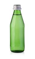 verde água garrafas foto