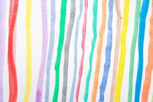 linhas abstratas aquarela padrão de fundo. aquarela colorida pintada pinceladas em branco. foto