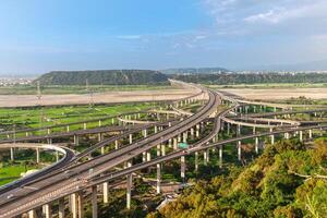 sistema de intercâmbio da rodovia em taichung, taiwan foto