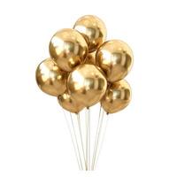 ai gerado grupo do lustroso brilhante ouro hélio balões em corda isolado em branco, ai gerado. foto